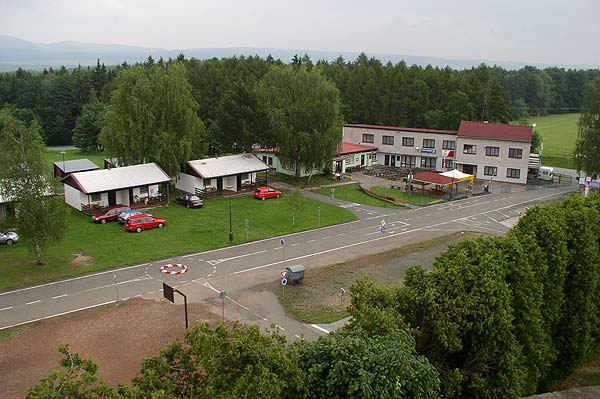 Na kemp byl ovšem výhled dobrý.
